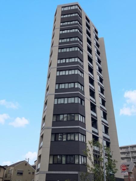 プラウド市川マークス