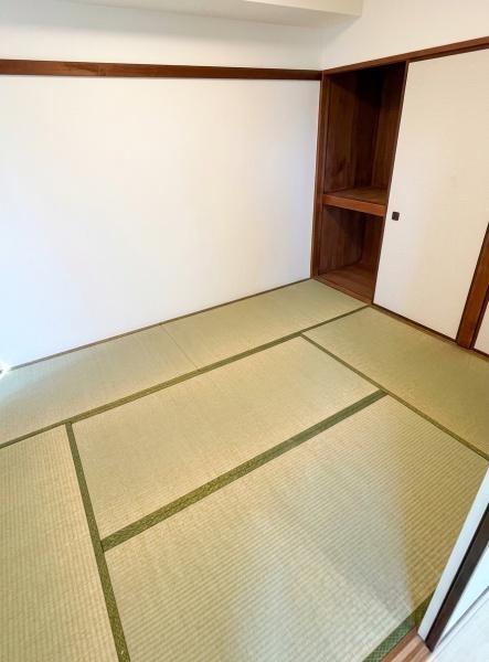 コリンヌ津田沼