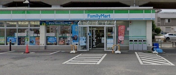 リヴェール武蔵野(ファミリーマート船橋印内三丁目店)
