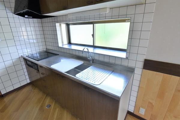横浜市都筑区牛久保町の住宅付店舗（一戸建）