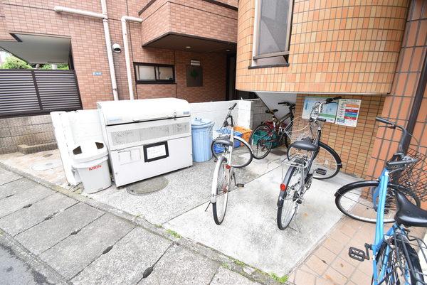 川崎市中原区井田中ノ町のマンション