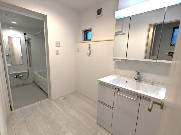 横浜市港北区仲手原１丁目の貸家
