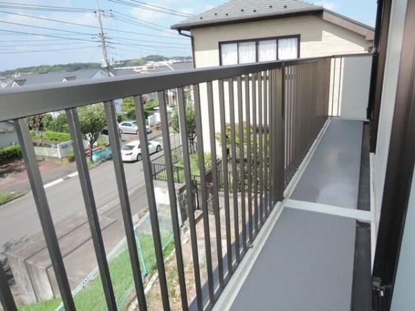 横浜市青葉区大場町の貸家