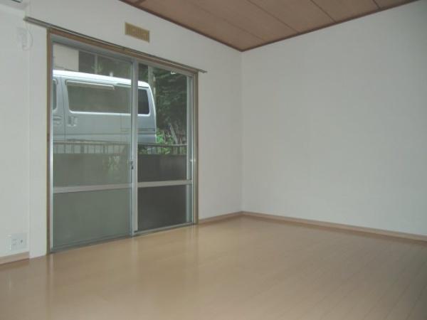 川崎市中原区井田３丁目のアパート