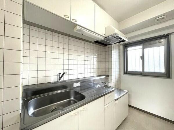 川崎市高津区梶ケ谷２丁目のマンション