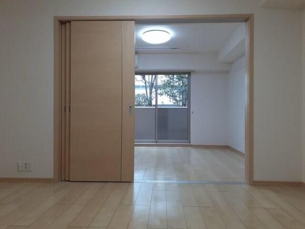 川崎市幸区南加瀬４丁目のマンション