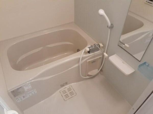 川崎市幸区南加瀬４丁目のマンション