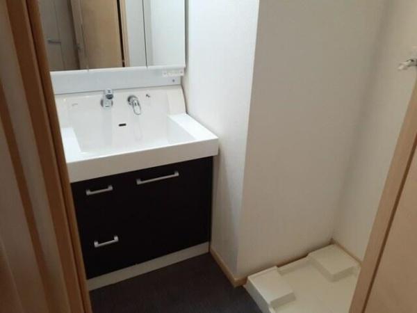 川崎市幸区南加瀬４丁目のマンション