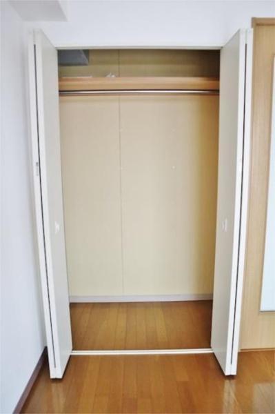 川崎市幸区小向西町３丁目のマンション