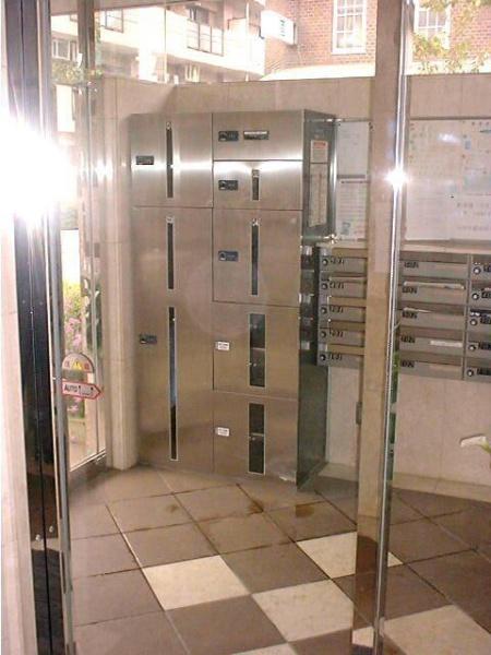 川崎市幸区小向西町３丁目のマンション
