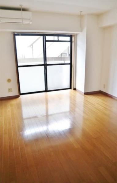 川崎市幸区小向西町３丁目のマンション