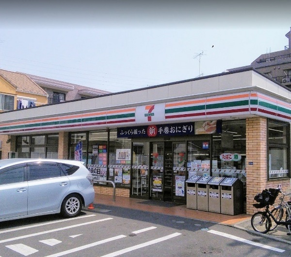 横浜市港北区日吉5丁目のマンション(セブンイレブン横浜日吉宮前店)