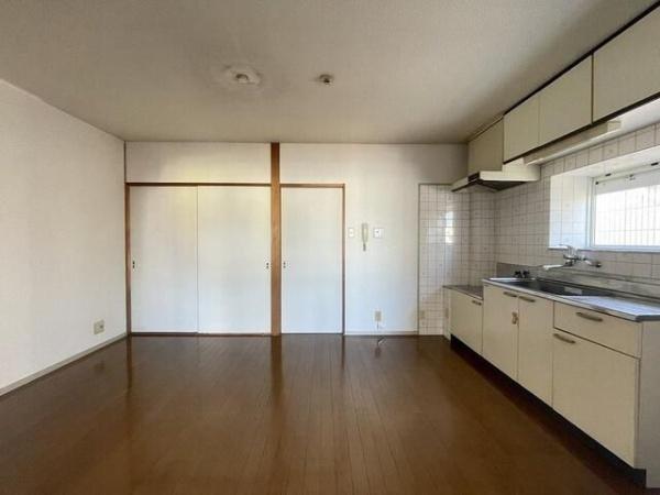 川崎市高津区末長１丁目のマンション