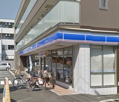 横浜市港北区日吉５丁目のアパート(ローソン港北日吉七丁目店)