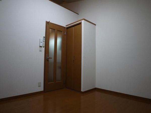 川崎市川崎区渡田新町３丁目のアパート