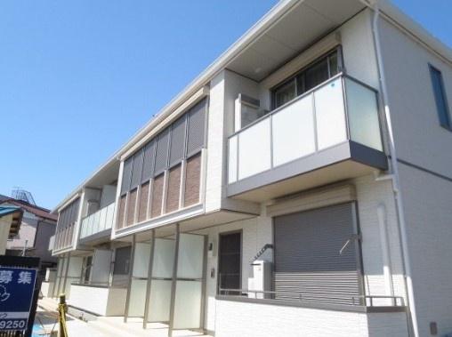 川崎市幸区東古市場のアパート