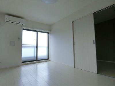 川崎市幸区紺屋町のアパート