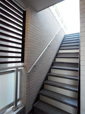 川崎市中原区今井仲町のマンション