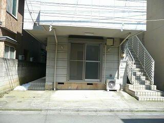 川崎市中原区上丸子山王町１丁目のマンション