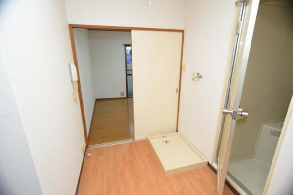 川崎市中原区新丸子東２丁目のマンション