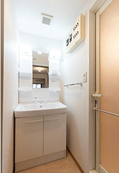 川崎市中原区新丸子東１丁目のマンション