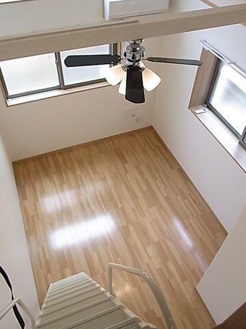 川崎市中原区木月住吉町のアパート