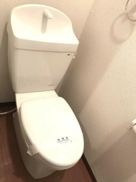 川崎市高津区末長１丁目のアパート