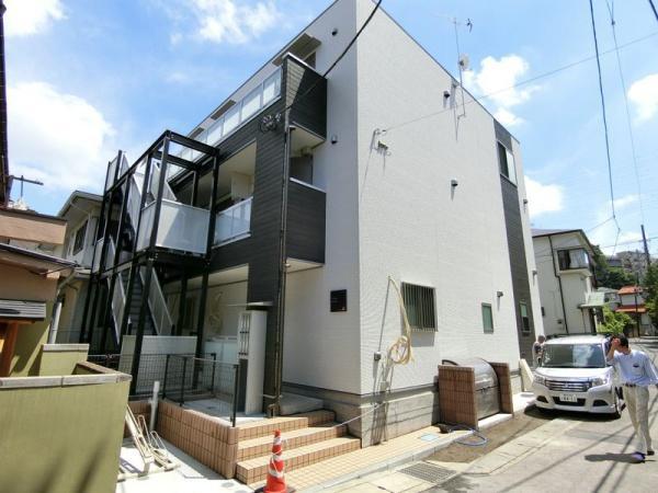 川崎市高津区下作延２丁目のマンション