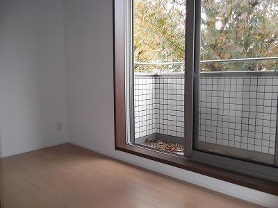 川崎市中原区中丸子の貸家