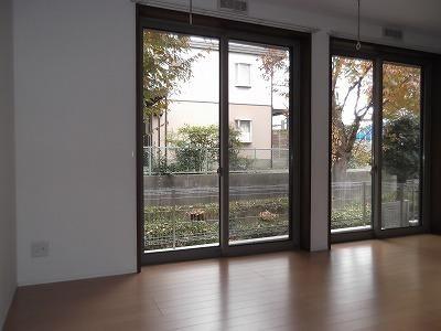 川崎市中原区中丸子の貸家