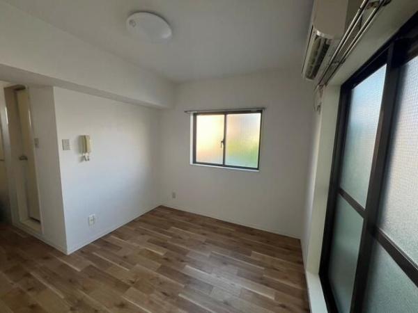 川崎市高津区下作延４丁目のマンション