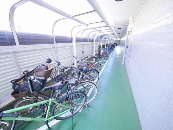 川崎市高津区諏訪２丁目のマンション