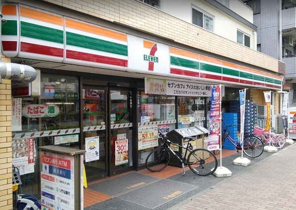川崎市中原区丸子通1丁目のマンション(セブンイレブン新丸子店)