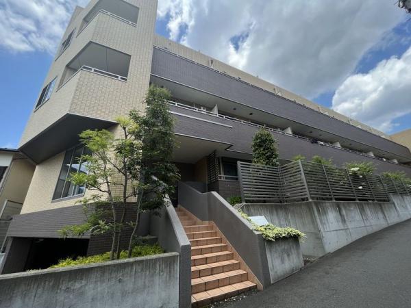川崎市幸区南加瀬１丁目のマンション