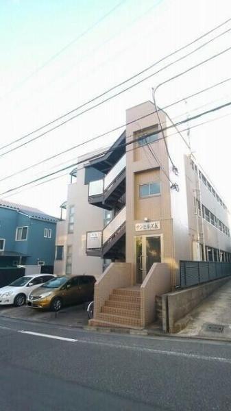 川崎市高津区梶ケ谷３丁目のマンション