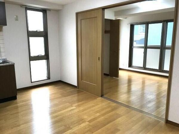 川崎市高津区梶ケ谷３丁目のマンション