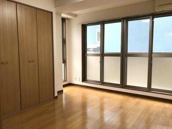 川崎市高津区梶ケ谷３丁目のマンション