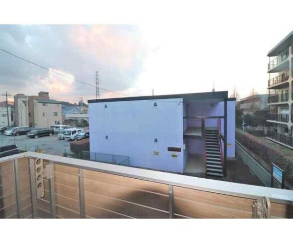 川崎市高津区新作６丁目の貸家
