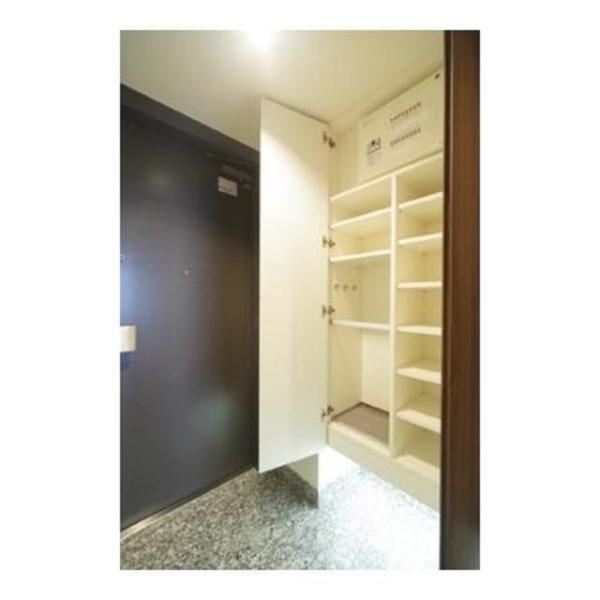 川崎市中原区新丸子東３丁目のマンション