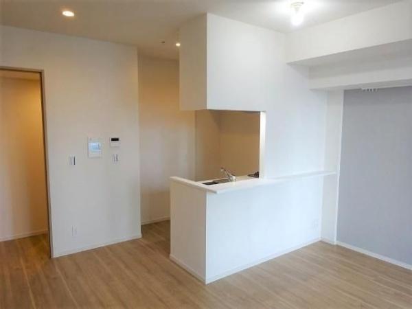 川崎市中原区新丸子町のマンション