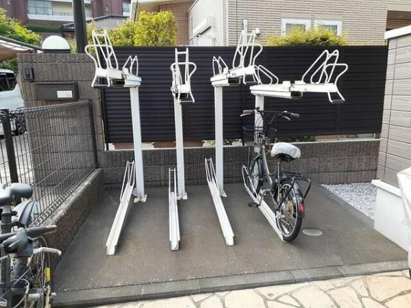川崎市高津区蟹ケ谷のアパート