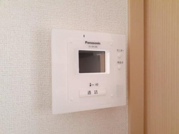 川崎市中原区上小田中２丁目のアパート