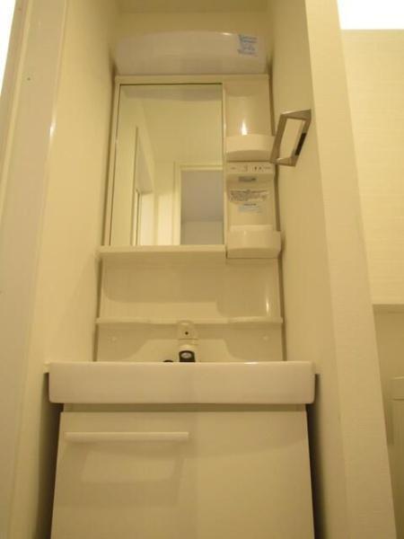 川崎市幸区南幸町３丁目のマンション