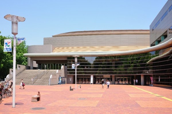 川崎市中原区宮内3丁目のアパート(川崎市とどろきアリーナ)