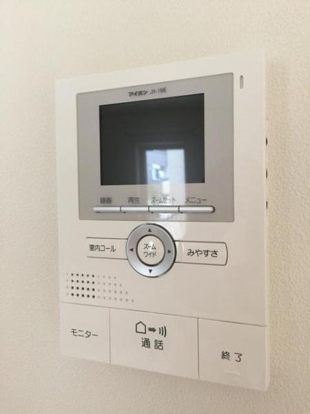 川崎市高津区千年新町のアパート