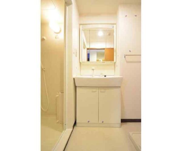 川崎市高津区下作延３丁目のマンション