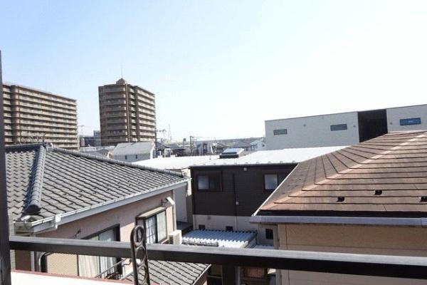 川崎市高津区北見方２丁目のマンション