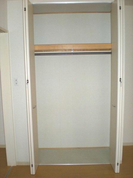 川崎市高津区梶ケ谷３丁目のマンション