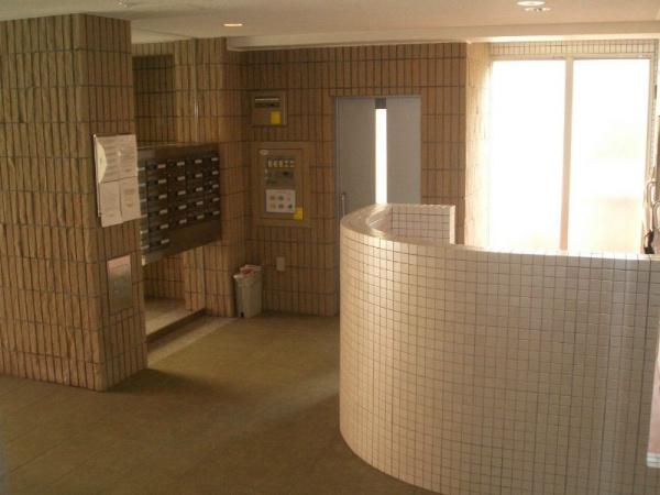 川崎市高津区梶ケ谷３丁目のマンション