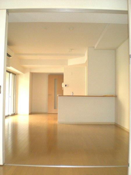 川崎市高津区梶ケ谷３丁目のマンション
